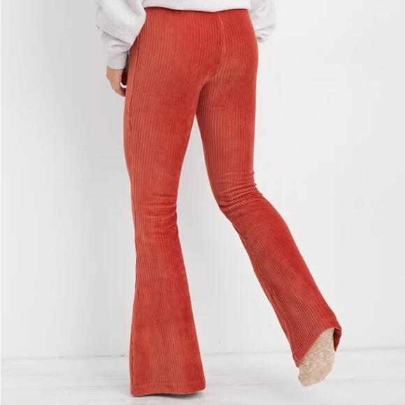 Aerie Groove On Velour High Waisted Flare Pants Womens S Orange Retro 70s - Picture 2 of 8